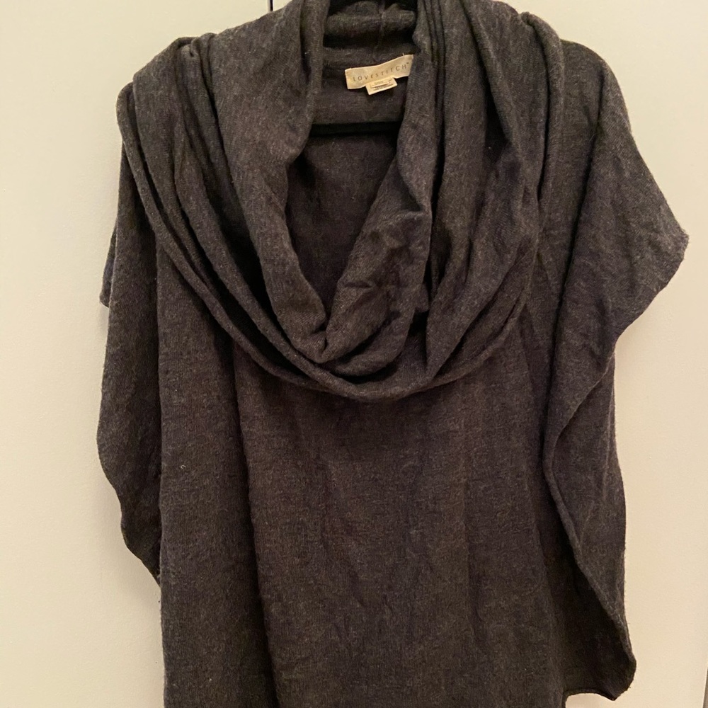 Cowl neck pullover sweater top